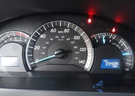 2013 Toyota Camry Se z USA, uszkodzony, nr VIN 4T1BF1FK2DU660007